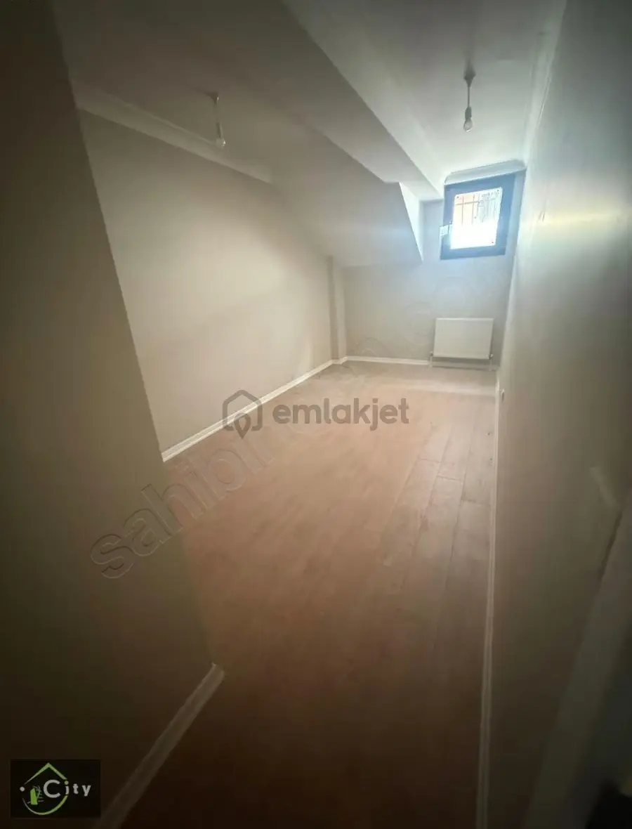 Hasekitramvay Durağı Yanin Satılık Sıfır Daire - 17