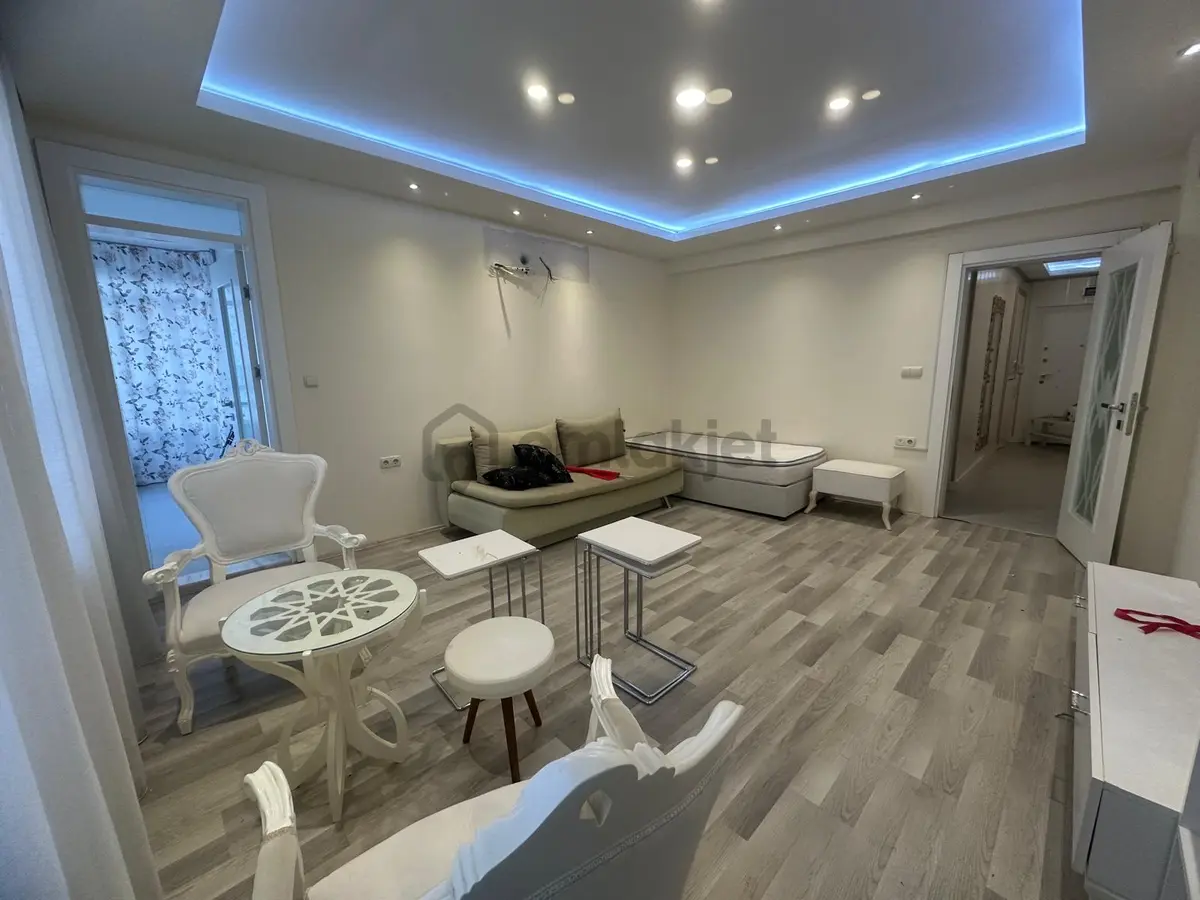 Alanya Güllerpınarı Mah.satılık 1+1 Daire - 2