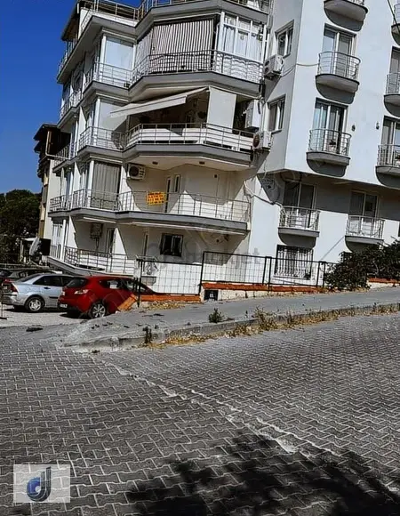 Dikili ' De Denize 50 Metre Mesafede Olan Satılık Daire - 10