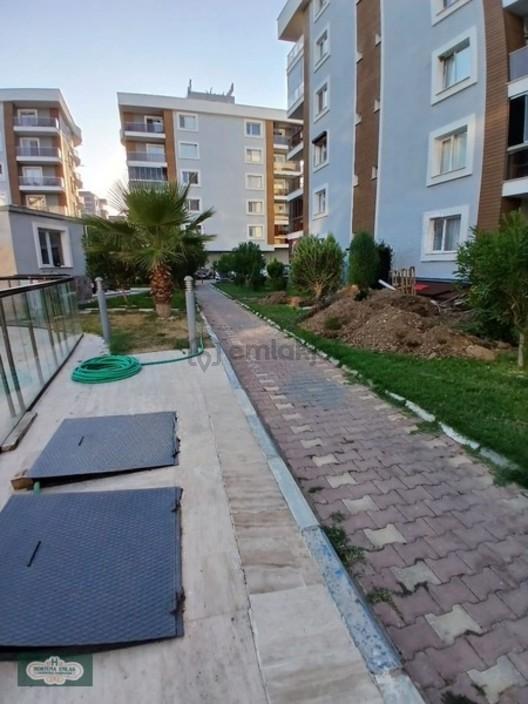 İzmir Torbalı Da Havuzlu Sitede 3+1 Daire Satılık - 27