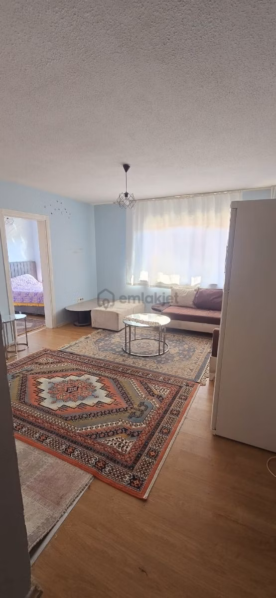 Tramvaya Çok Yakın 1+1 Satılık Daire - 5