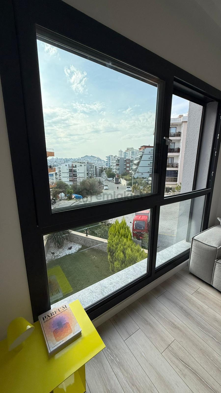 Kuşadası Ege Mahallesinde 3+1 Daire - 31