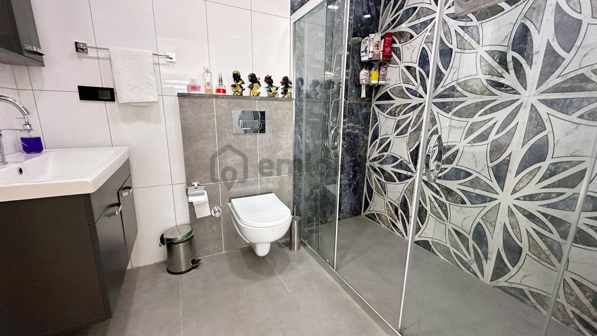 Karagedik'te Satılık Modern İkiz Villa - 19