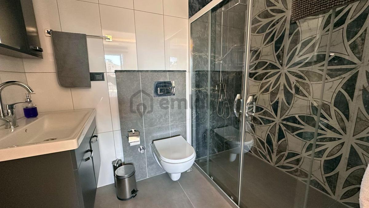 Karagedik'te Satılık Modern İkiz Villa - 11