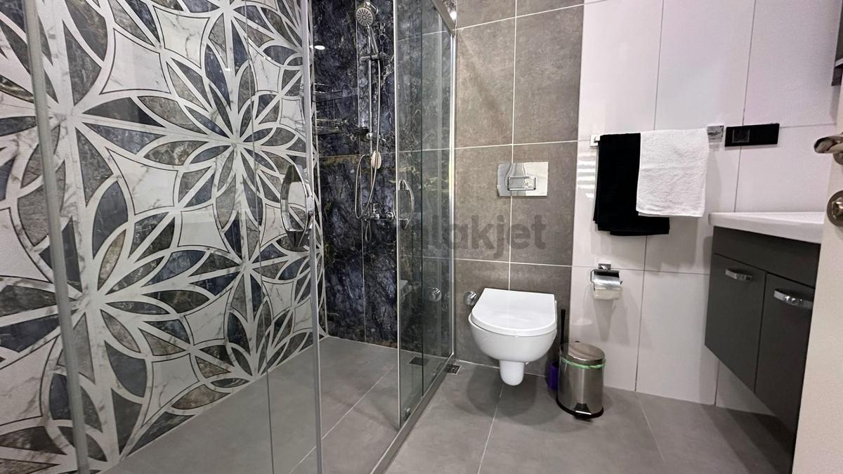 Karagedik'te Satılık Modern İkiz Villa - 16