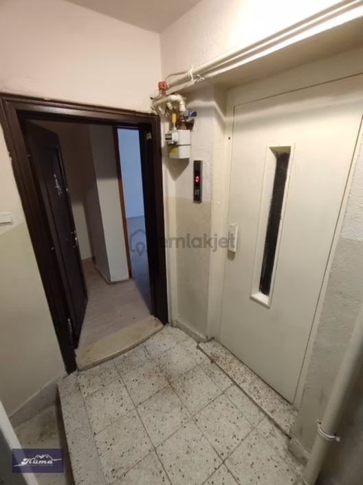 Hüma'dan Merkez Efendi Mh'de 2. Kat 3+1 Satılık Daire - 28
