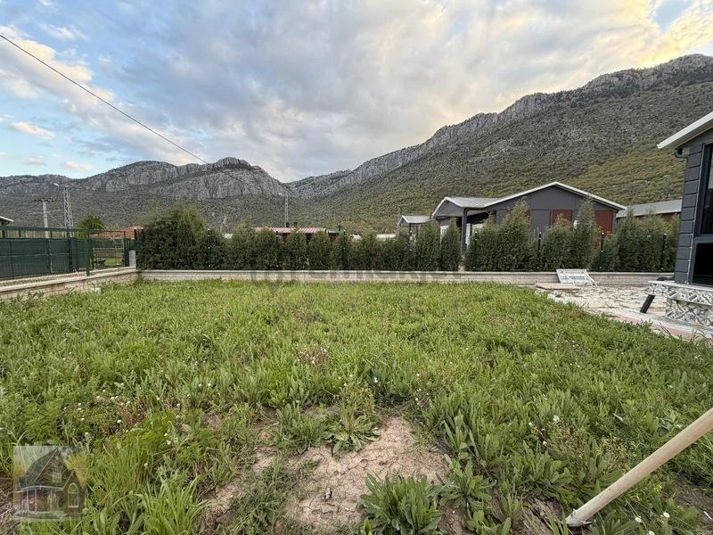 Beldibi Mevkii Satılık Site İçerisinde Bahçe Evi - 31