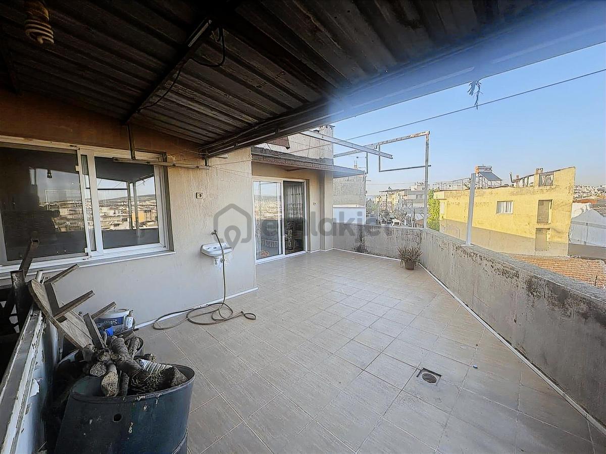 Günaltay Da Cadde Üstünde 4 Katlı Satılık Bina - 32