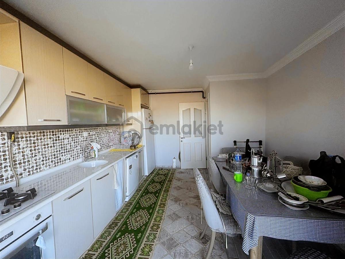Günaltay Da Cadde Üstünde 4 Katlı Satılık Bina - 2