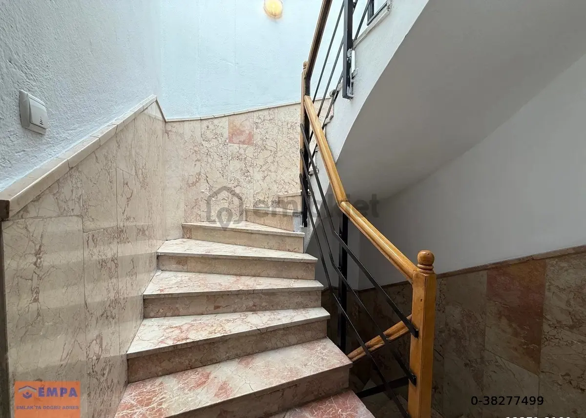 Empa'dan Yenilenmiş, 4+1 +kiler Satılık Dublex - 8