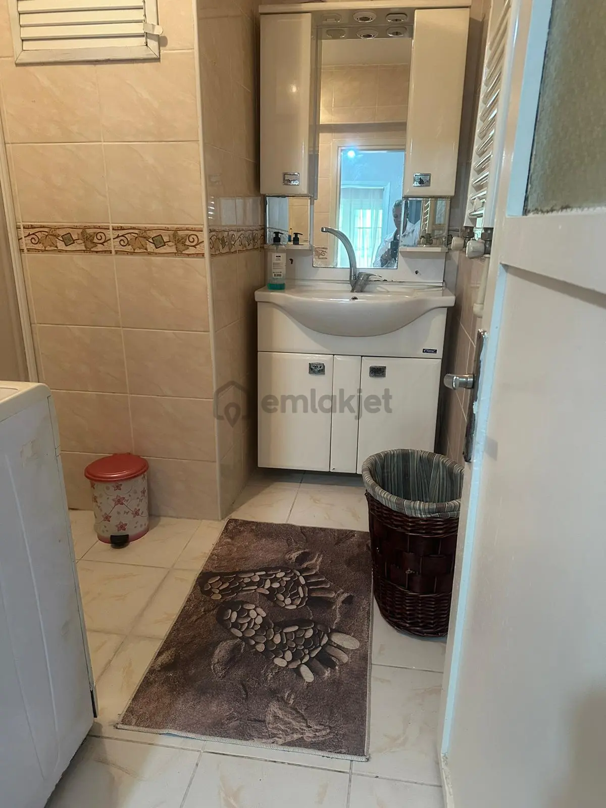 Eski Pazar Caddesinde 2+1 Eşyalı Satılık Daire - 30