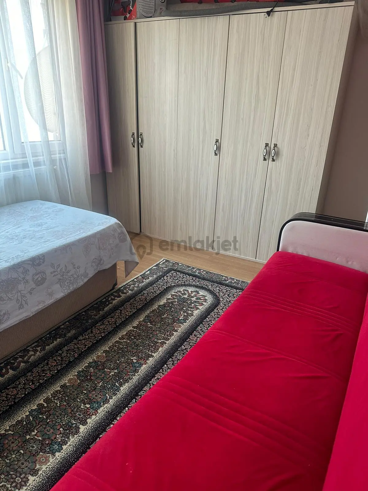 Eski Pazar Caddesinde 2+1 Eşyalı Satılık Daire - 9