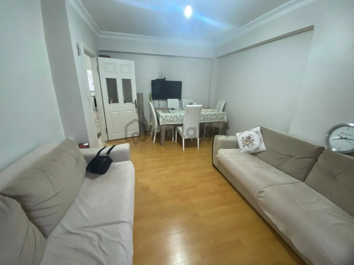 İstanbul House'dan Bahçelievler'de Genç Binada 2+1 Ara Kat - 5