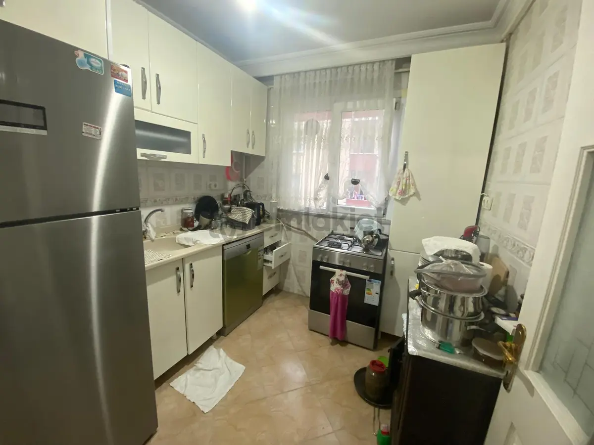 İstanbul House'dan Bahçelievler'de Genç Binada 2+1 Ara Kat - 10