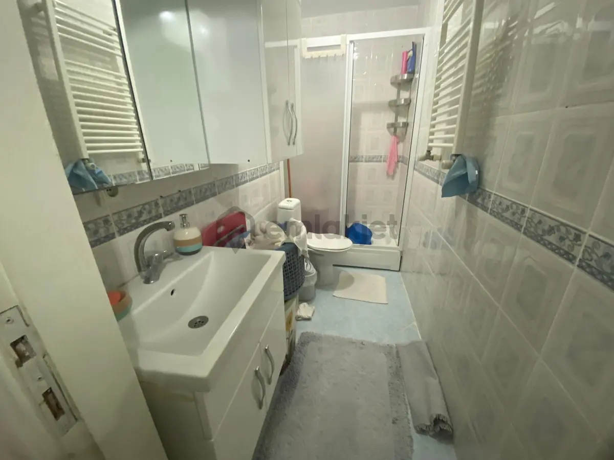 İstanbul House'dan Bahçelievler'de Genç Binada 2+1 Ara Kat - 21