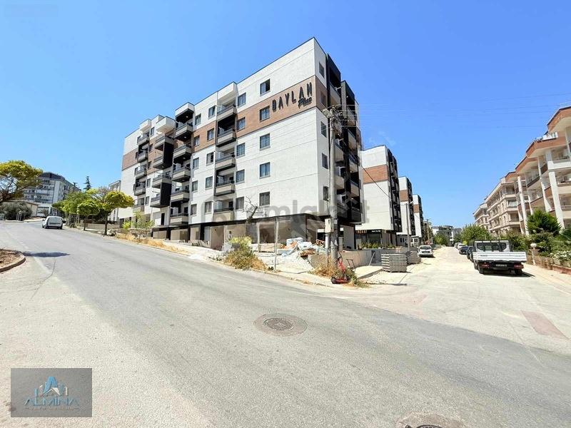 Almına Dan Baylan Plus Sitesinde 2+1 Satılık Daire - 20