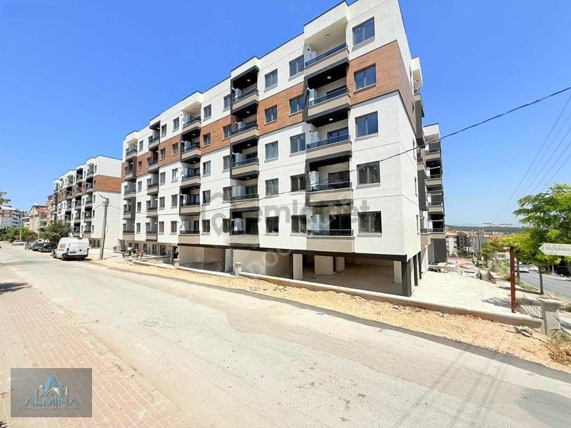 Almına Dan Baylan Plus Sitesinde 2+1 Satılık Daire - 18