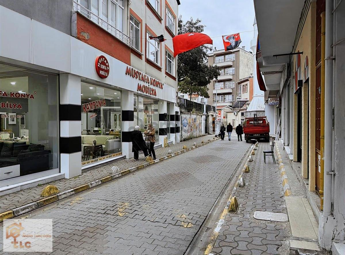 Şehrin Merkezinde Satılık Dükkan - 7