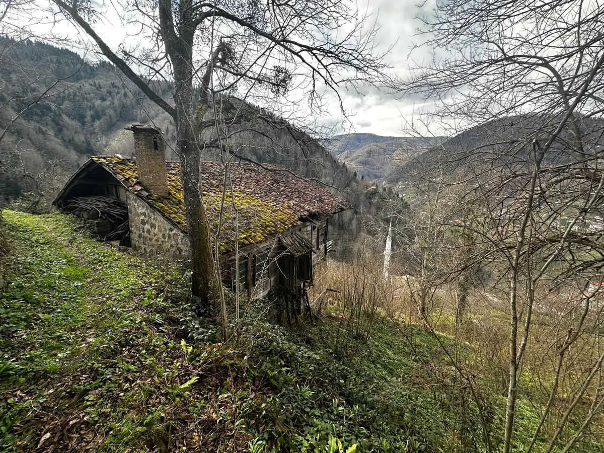 Trabzon Dernekpazarında Satılık Müstakil Ev - 4