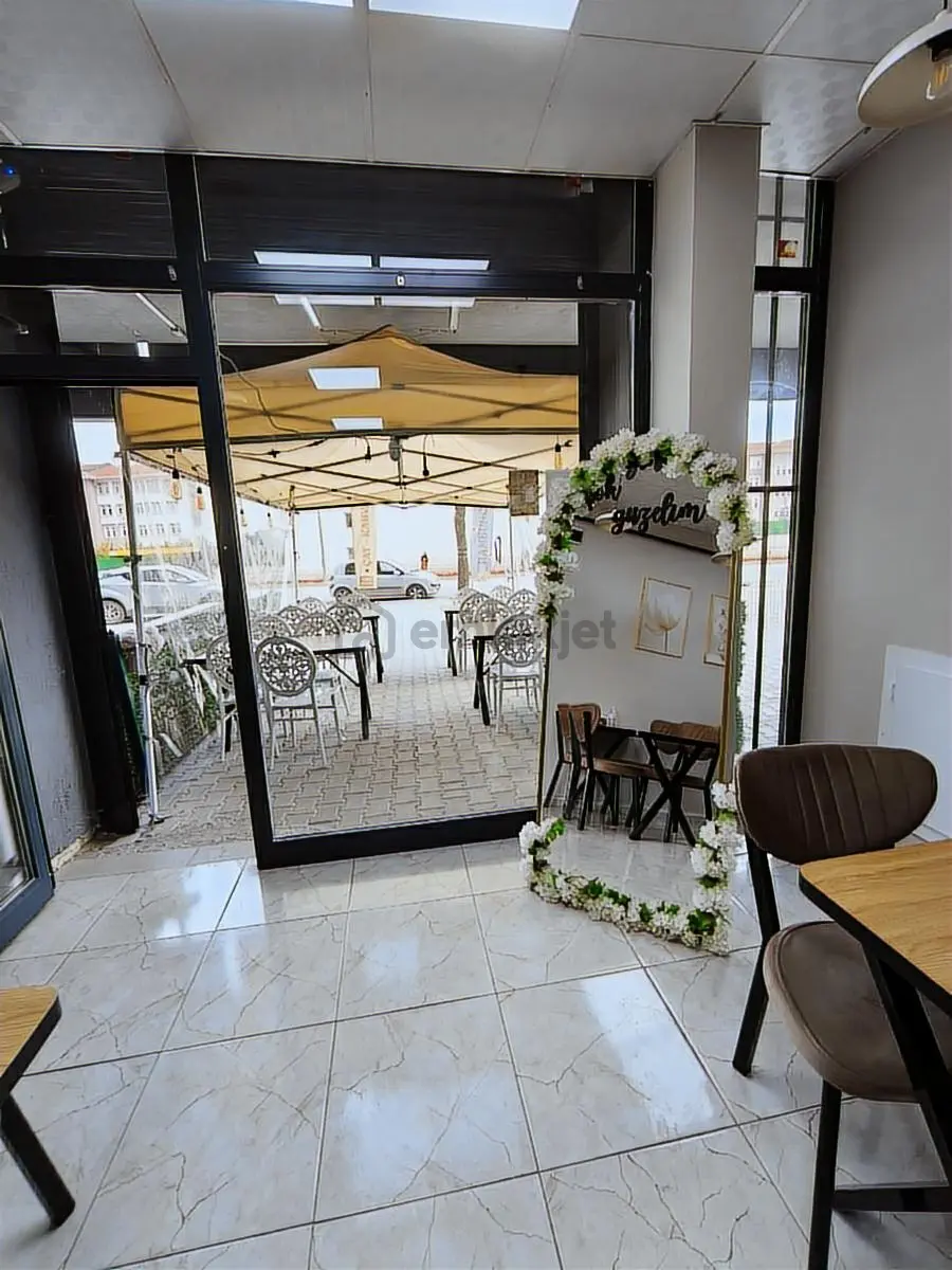 Metin Gönülalan'dan Yüksek Cirolu Restaurant & Cafe - 4