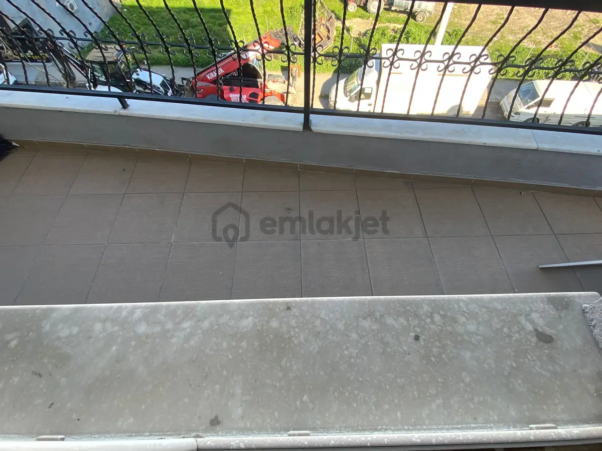 Acill Buca M.kemal Mah.de 2+1 95m2 Dgazlı Ana Yol Üzerinde Havadar Satılık Daire - 17