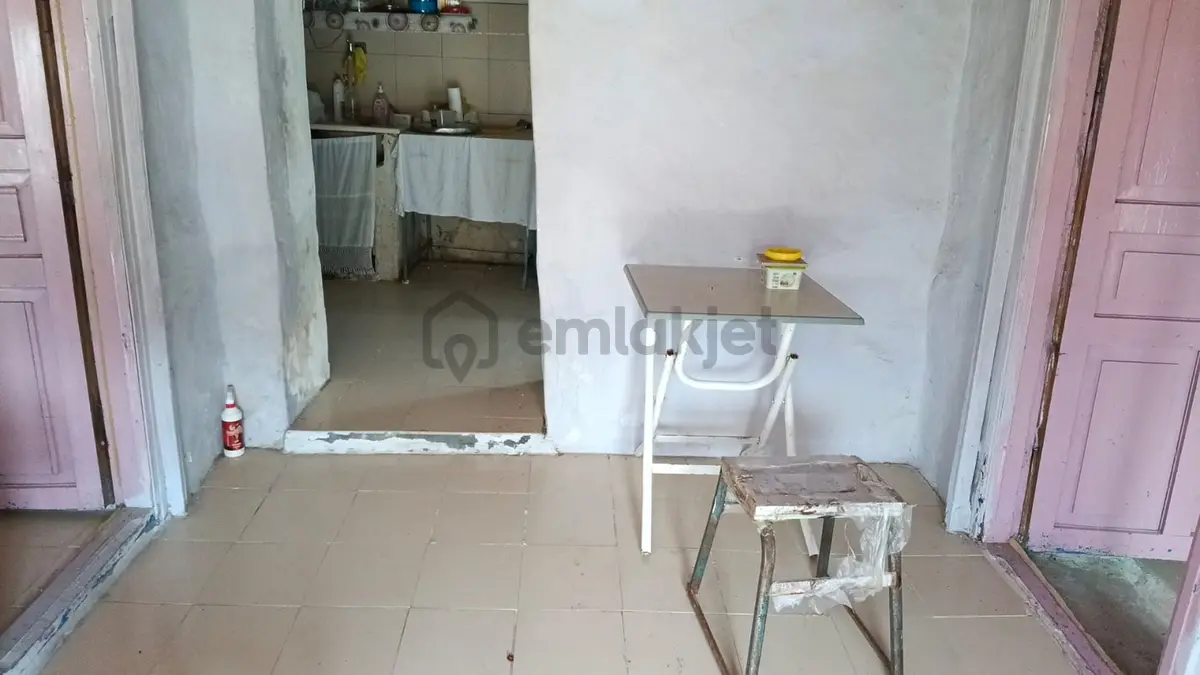 Karalar Köyünde 588 M2 Oturulabilir Müstakil Köy Evi - 31