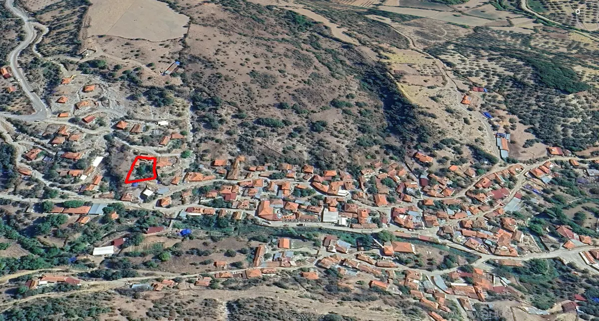 Karalar Köyünde 588 M2 Oturulabilir Müstakil Köy Evi - 4