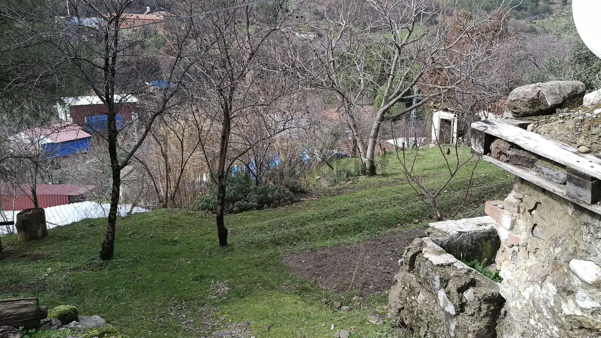 Karalar Köyünde 588 M2 Oturulabilir Müstakil Köy Evi - 18