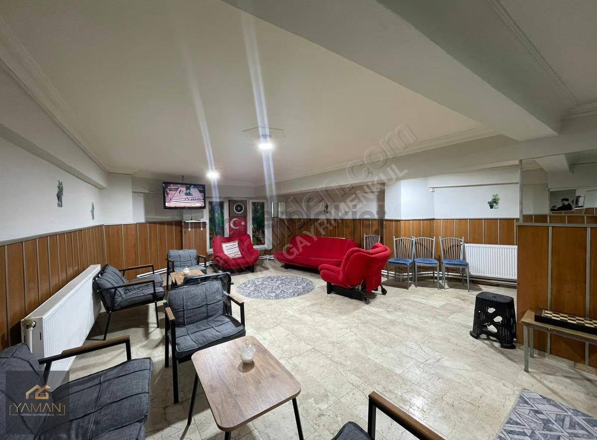 Tahir Ün Caddesi 217m² Batarkatlı Satılık Kiracılı Dükkan - 5