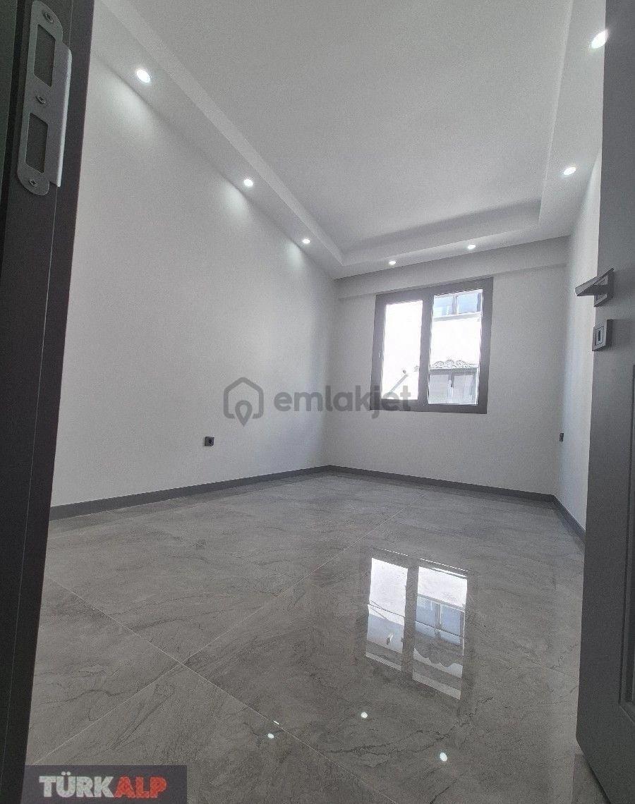 Denizli Şemiklerde Önü Parkcephe 2+1 Geniş Daire - 18