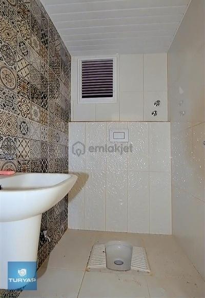 Erdemli'de Şehir Manzaralı Satılık 4+1 Daire - 5