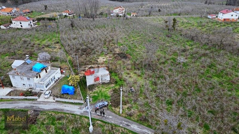 Mabelden - Sahilköy'de Evi İle Beraber 2800 M2 Arsa !! - 3