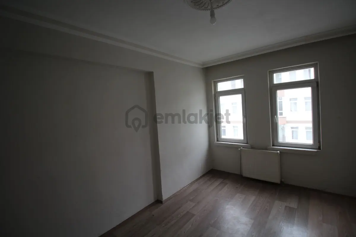 Tacinde 2+1 Hasandagı Sitesinde Kiralık Daire - 8