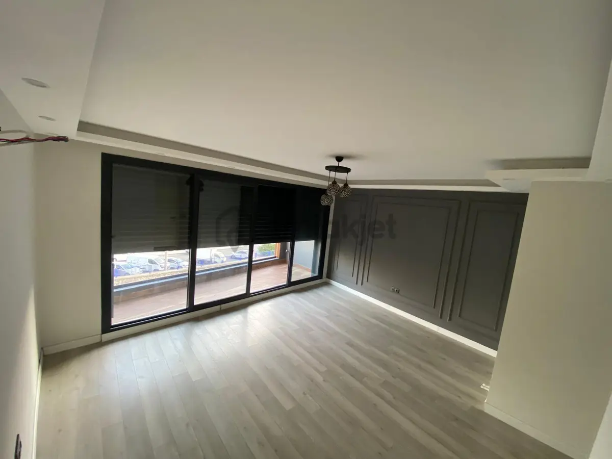 Bornova Merkezde Satılık Lüx Dublex - 6