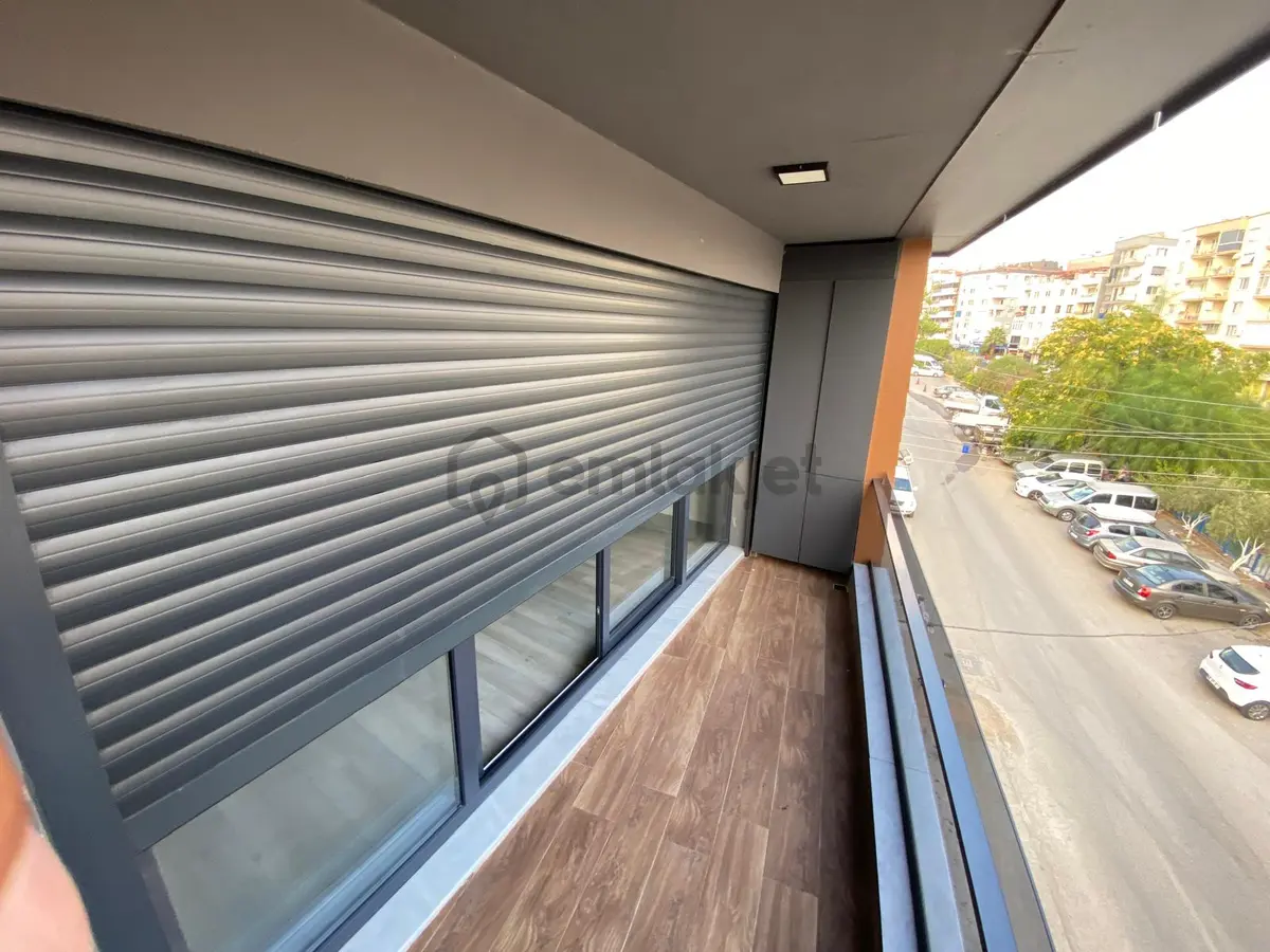 Bornova Merkezde Satılık Lüx Dublex - 8