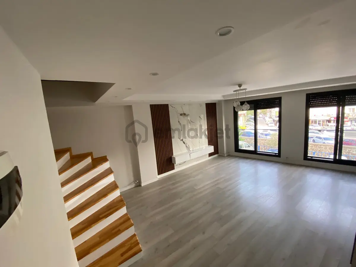 Bornova Merkezde Satılık Lüx Dublex - 3