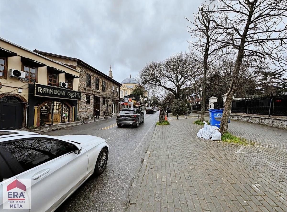 Altunizade' De Cadde Üzeri, Tabela Değeri Yüksek-devren Kiralık - 14