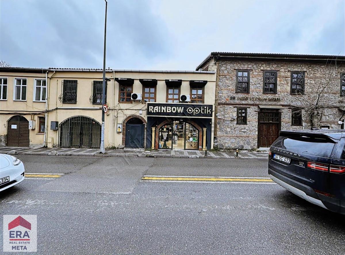 Altunizade' De Cadde Üzeri, Tabela Değeri Yüksek-devren Kiralık - 25