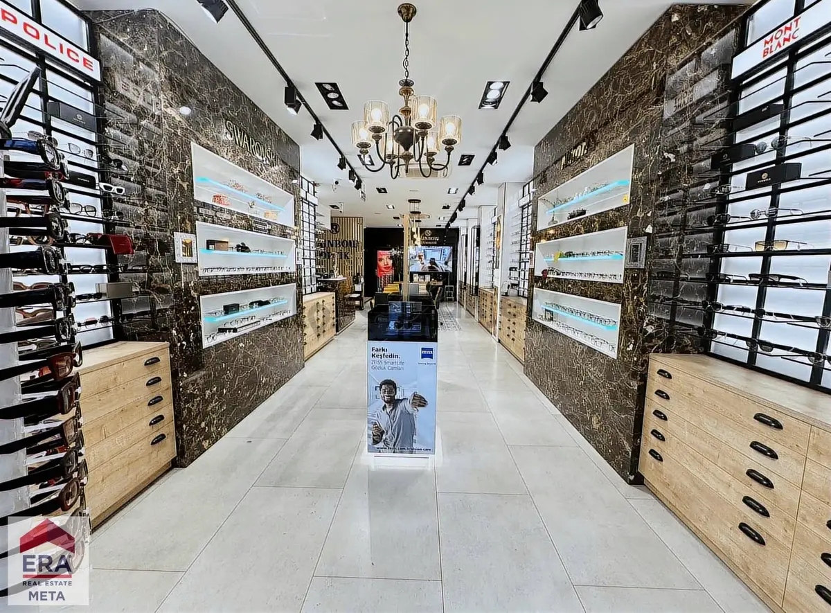 Altunizade' De Cadde Üzeri, Tabela Değeri Yüksek-devren Kiralık - 11