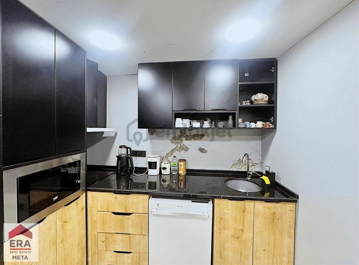 Altunizade' De Cadde Üzeri, Tabela Değeri Yüksek-devren Kiralık - 6