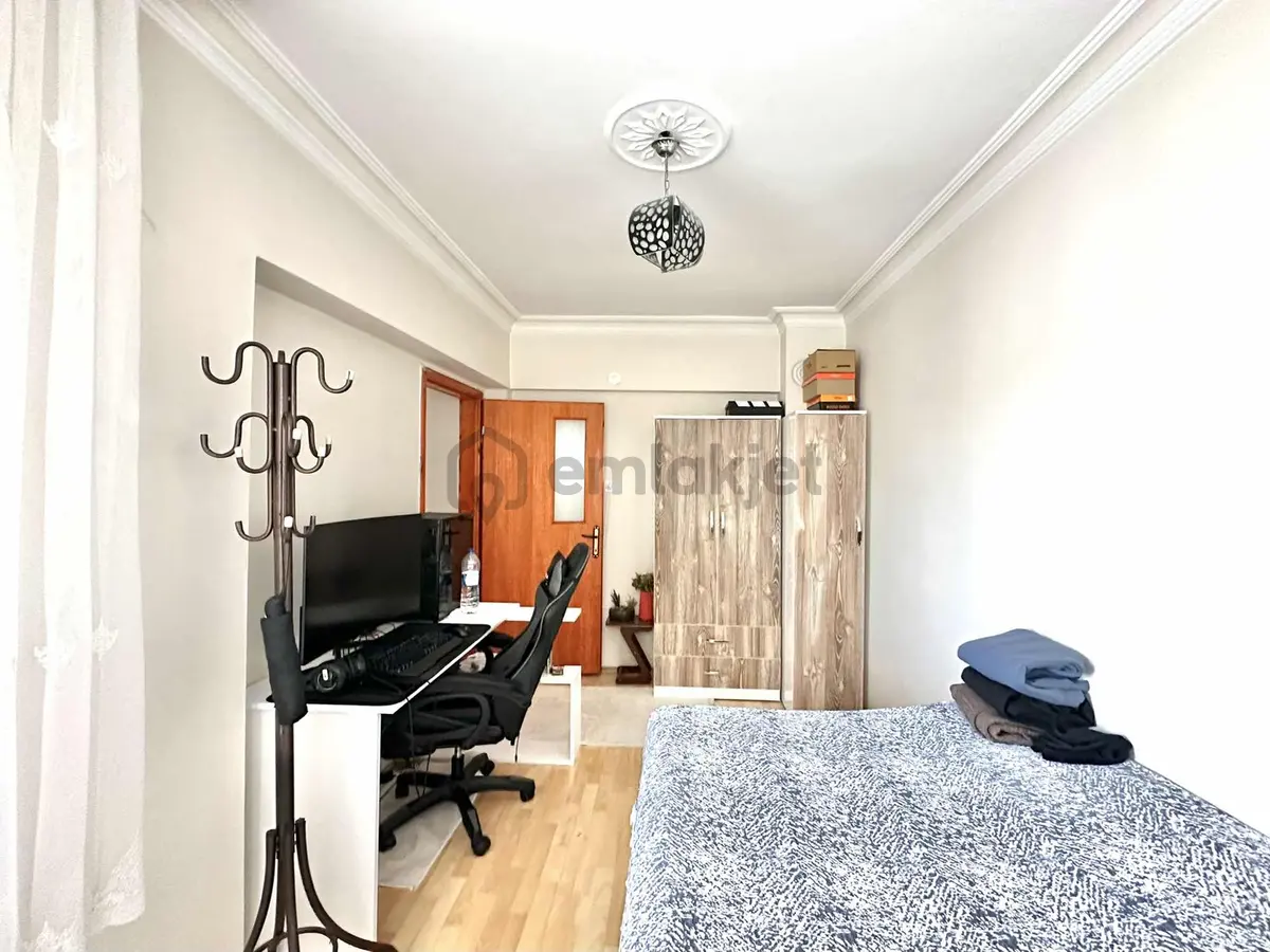 Yht'nin Dibinde 4+1 Fırsat Teraslı Dubleks Daire - 23