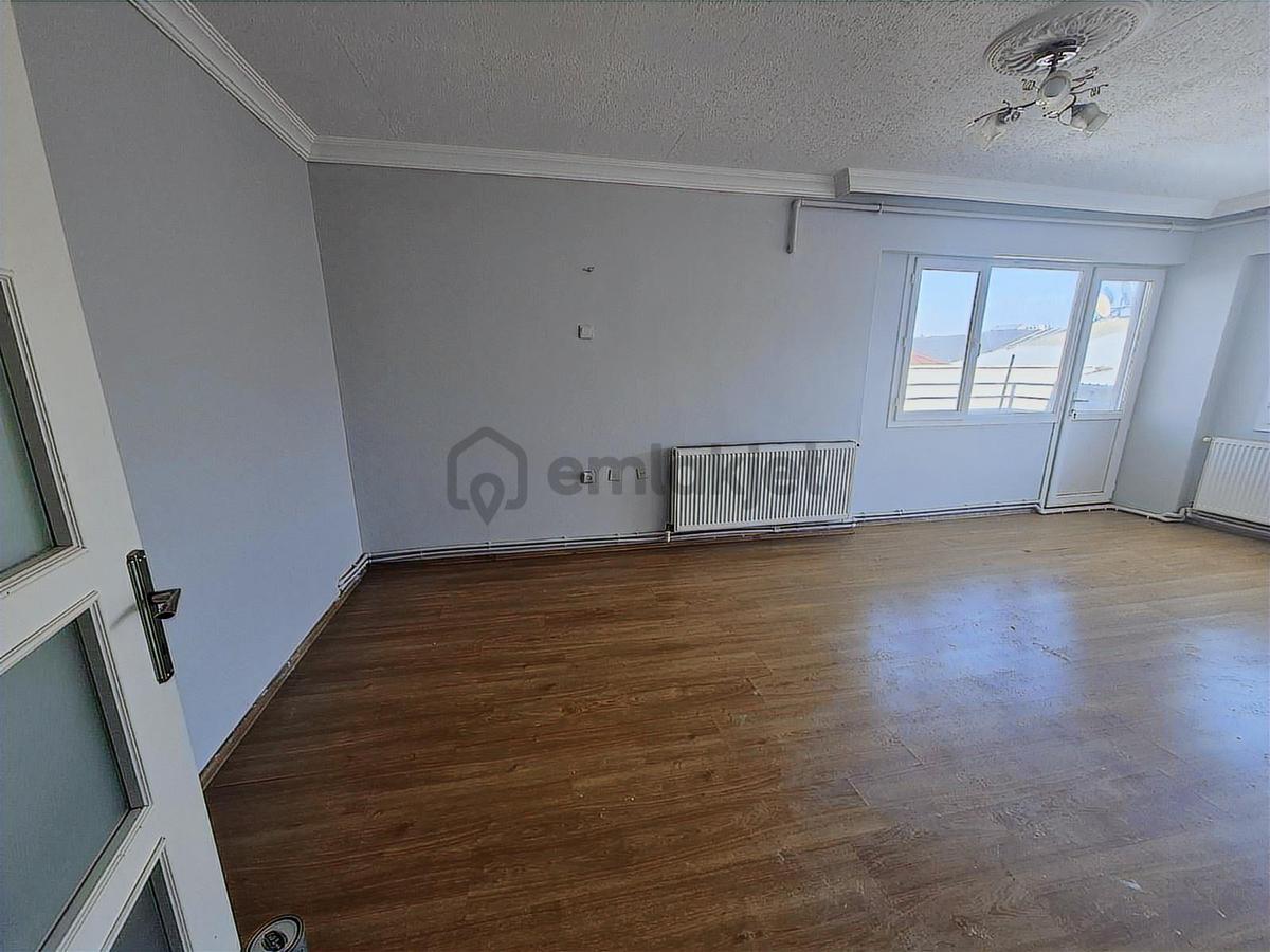 Polat Cad.| 3+1 | Doğalgaz | Kapalı Mutfak | 3 Balkonlu Daire - 22