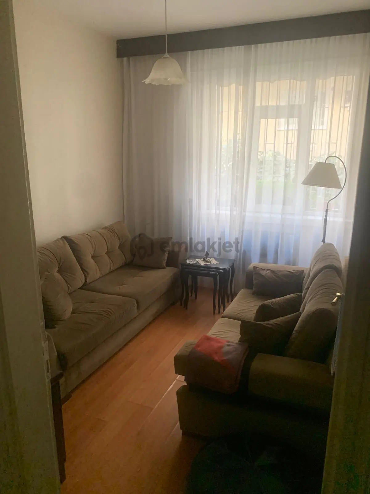 Bahçelievler'de Satılık 3+1 Y.giriş Ön Kombili,yapılı.kat Eksikli - 9