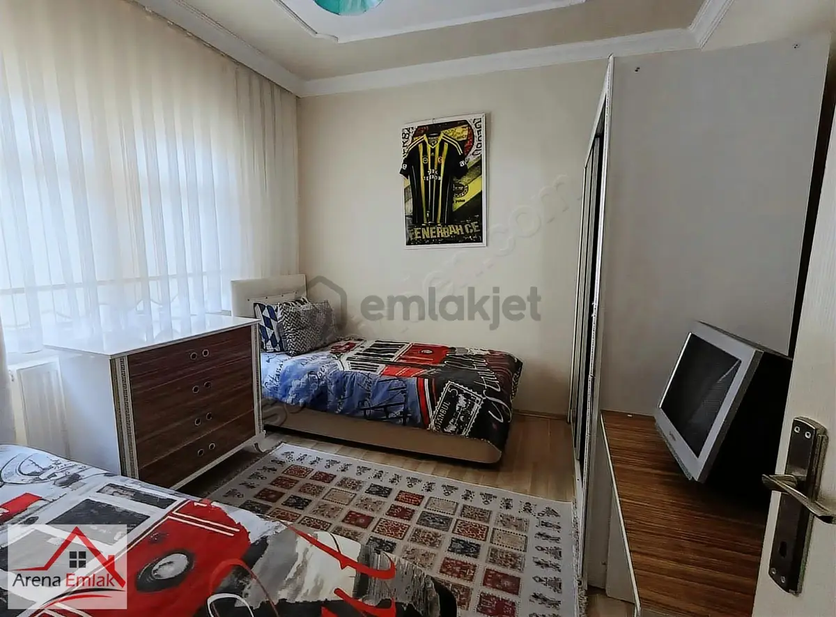Arena Emlaktan 3 Katlı Hesaplı Müstakil Ev - 22