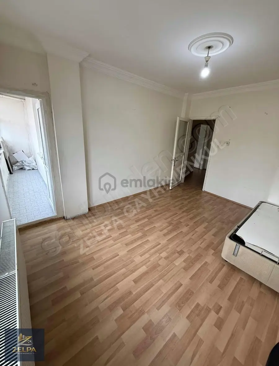 Karadeniz Mahallesinde Acil Acil Satılık 2+1 Ara Kat Daire - 14