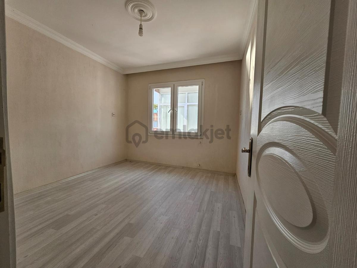 Buca Yeşilbağlar Mah Satılık 106m2 3+1 4 Kat Kullanışlı Daire - 11