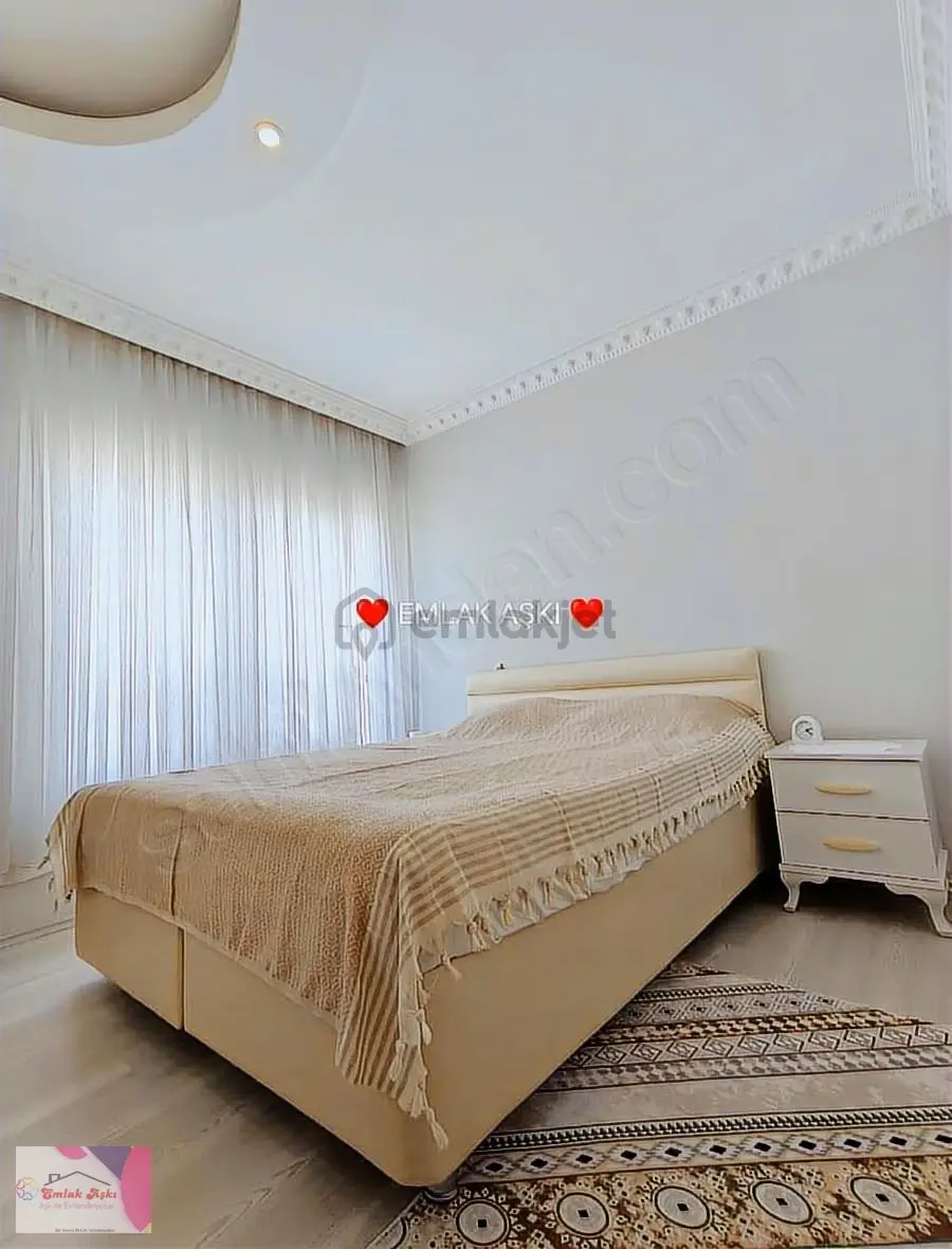 Yüzme Havuzlu Site İçinde Acil Satılık 2+1 - 27