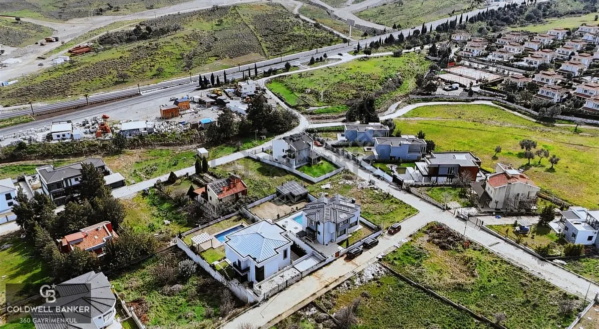 Güzelbahçe Çamlı Özel Yapım Satılık Lüks Villa - 12
