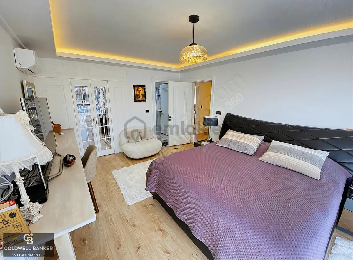 Güzelbahçe Çamlı Özel Yapım Satılık Lüks Villa - 13