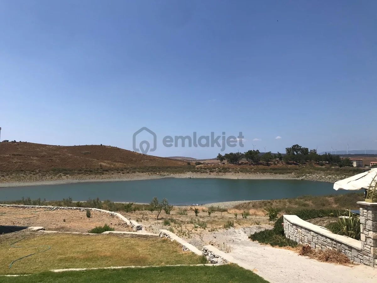 Doğa İçinde Göl Manzaralı Eşyalı Müstakil Ev - 13